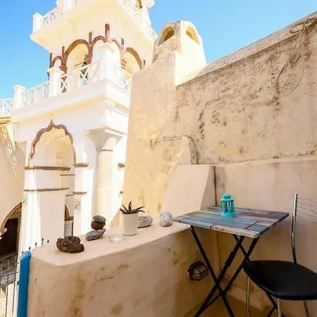 בית נופש Kastelli , Santorini House For 4 Persons By Mps