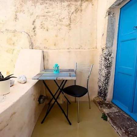 Kastelli , Santorini House For 4 Persons By Mps בית נופש Emporio (Santorini)