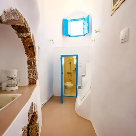 Kastelli , Santorini House For 4 Persons By Mps Dom wakacyjny *