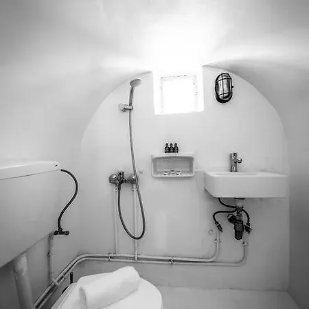 Dom wakacyjny Kastelli , Santorini House For 4 Persons By Mps